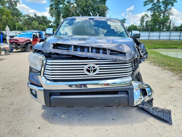 2017 TOYOTA TUNDRA Limited