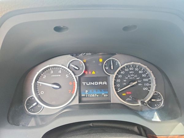 2017 TOYOTA TUNDRA Limited