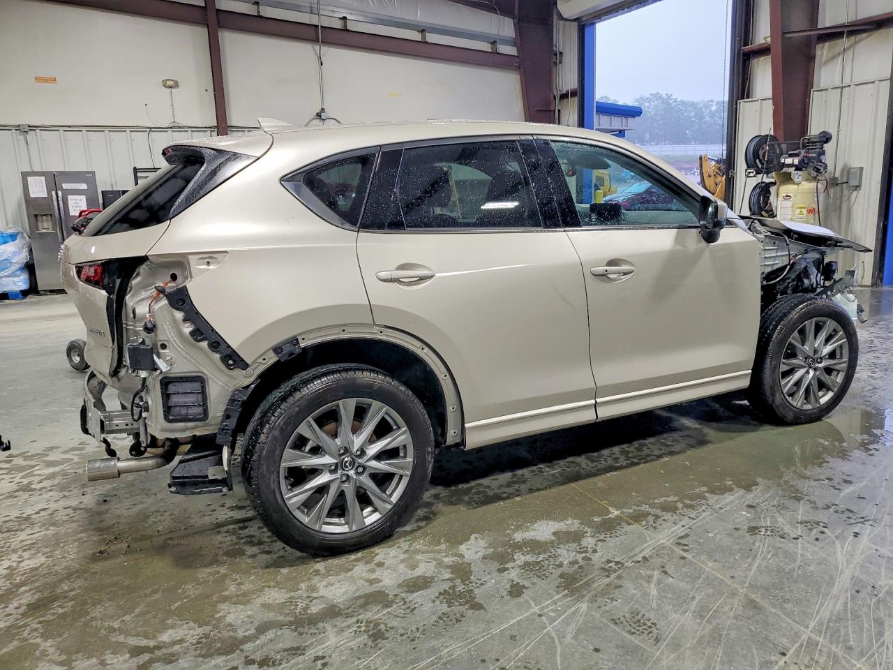 2025 MAZDA CX-5 Premium Plus