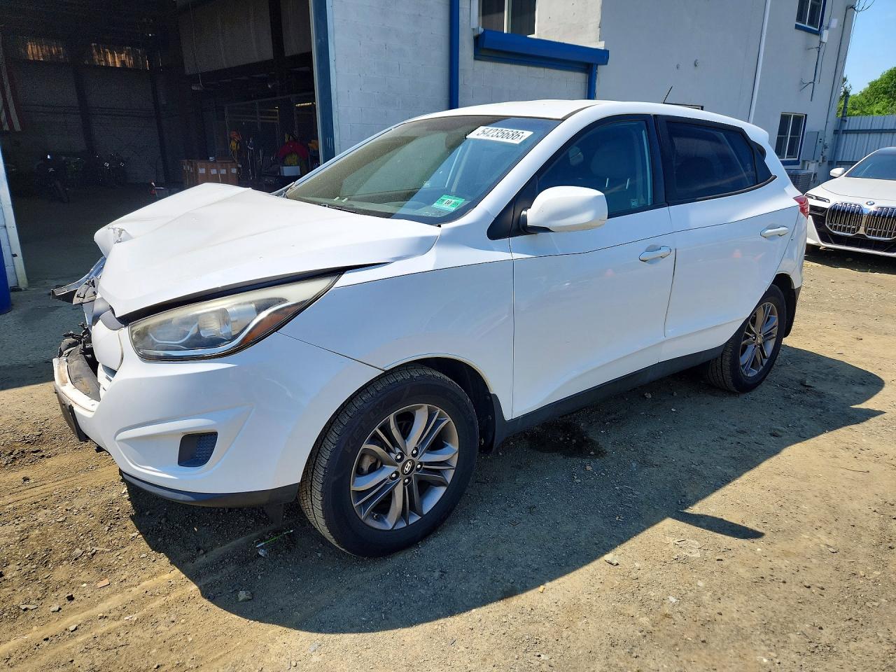 2015 HYUNDAI TUCSON GL (Middle-Low)