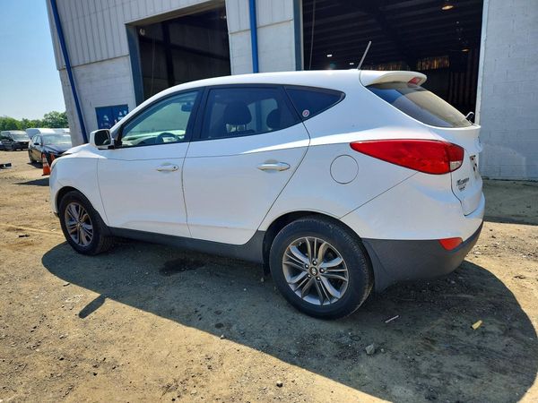 2015 HYUNDAI TUCSON GL (Middle-Low)