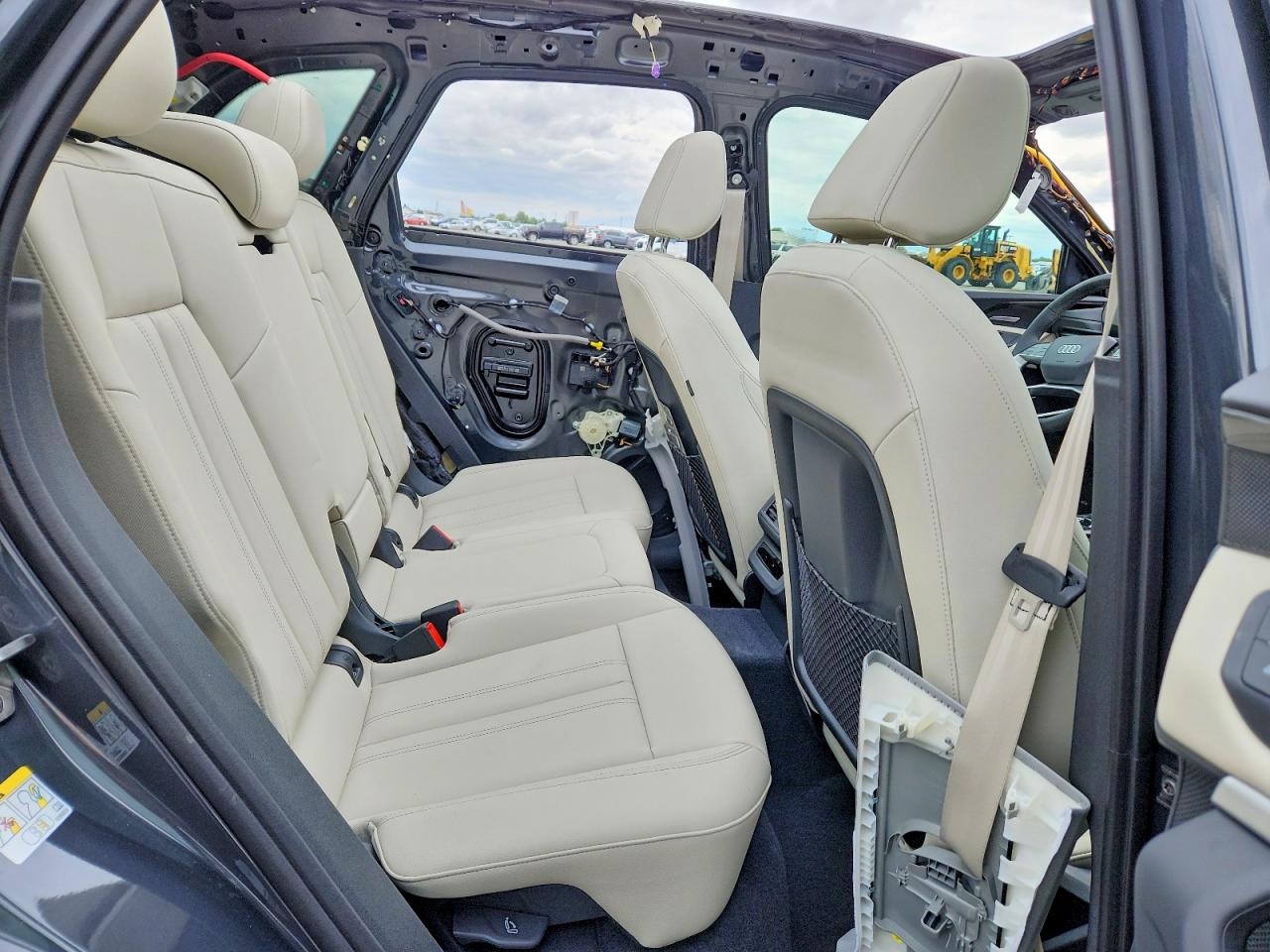 2025 AUDI Q5 quattro Premium Plus