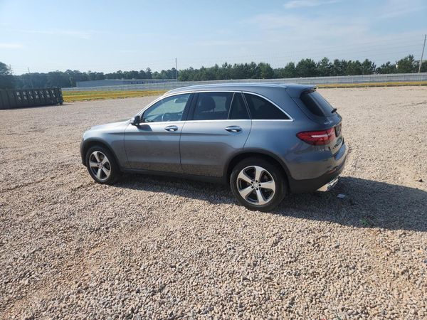 2017 MERCEDES-BENZ GLC GLC300