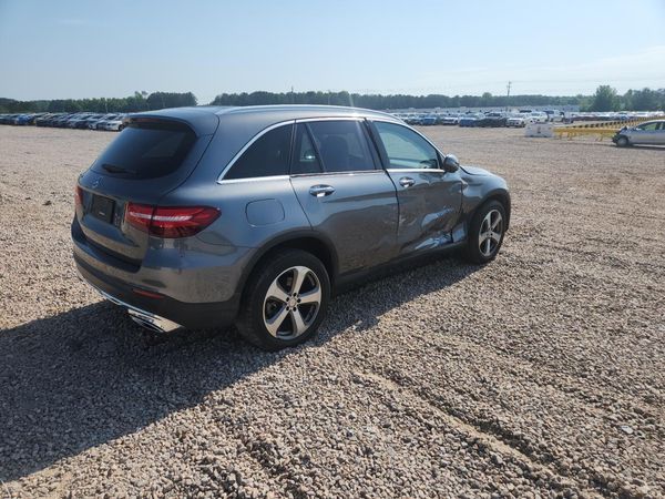 2017 MERCEDES-BENZ GLC GLC300