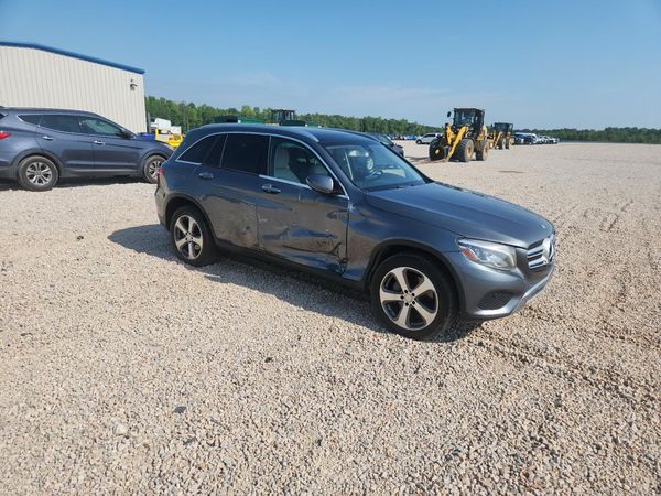2017 MERCEDES-BENZ GLC GLC300
