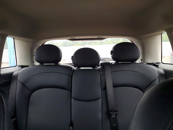 2018 MINI COOPER