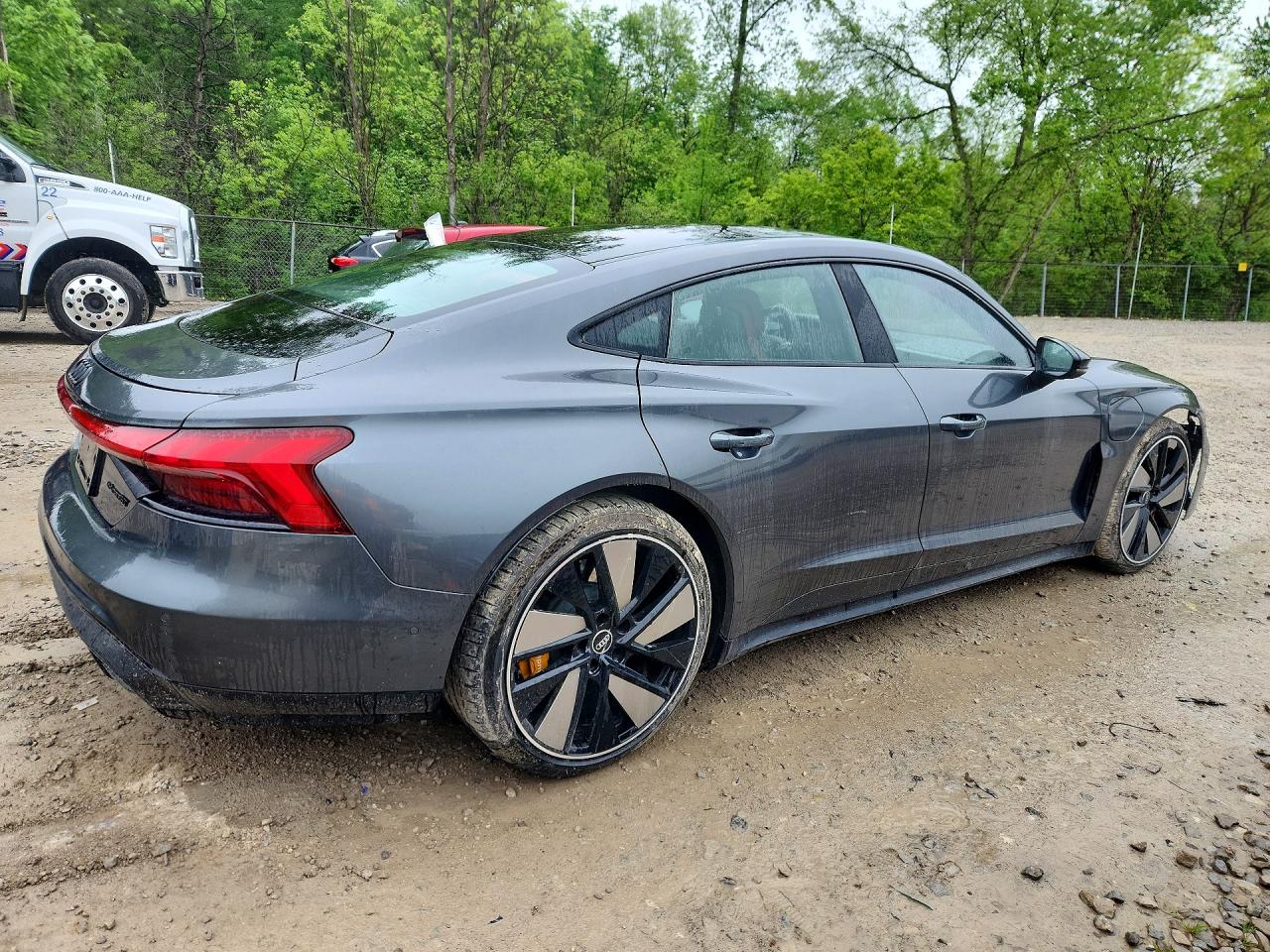 2022 AUDI RS E-TRON GT