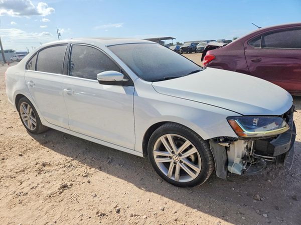 2017 VOLKSWAGEN JETTA
