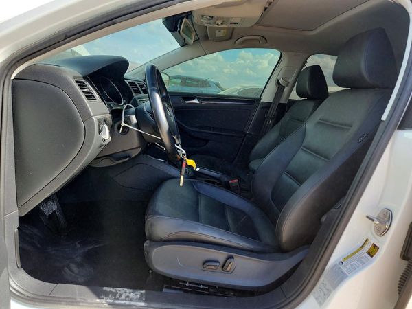 2017 VOLKSWAGEN JETTA