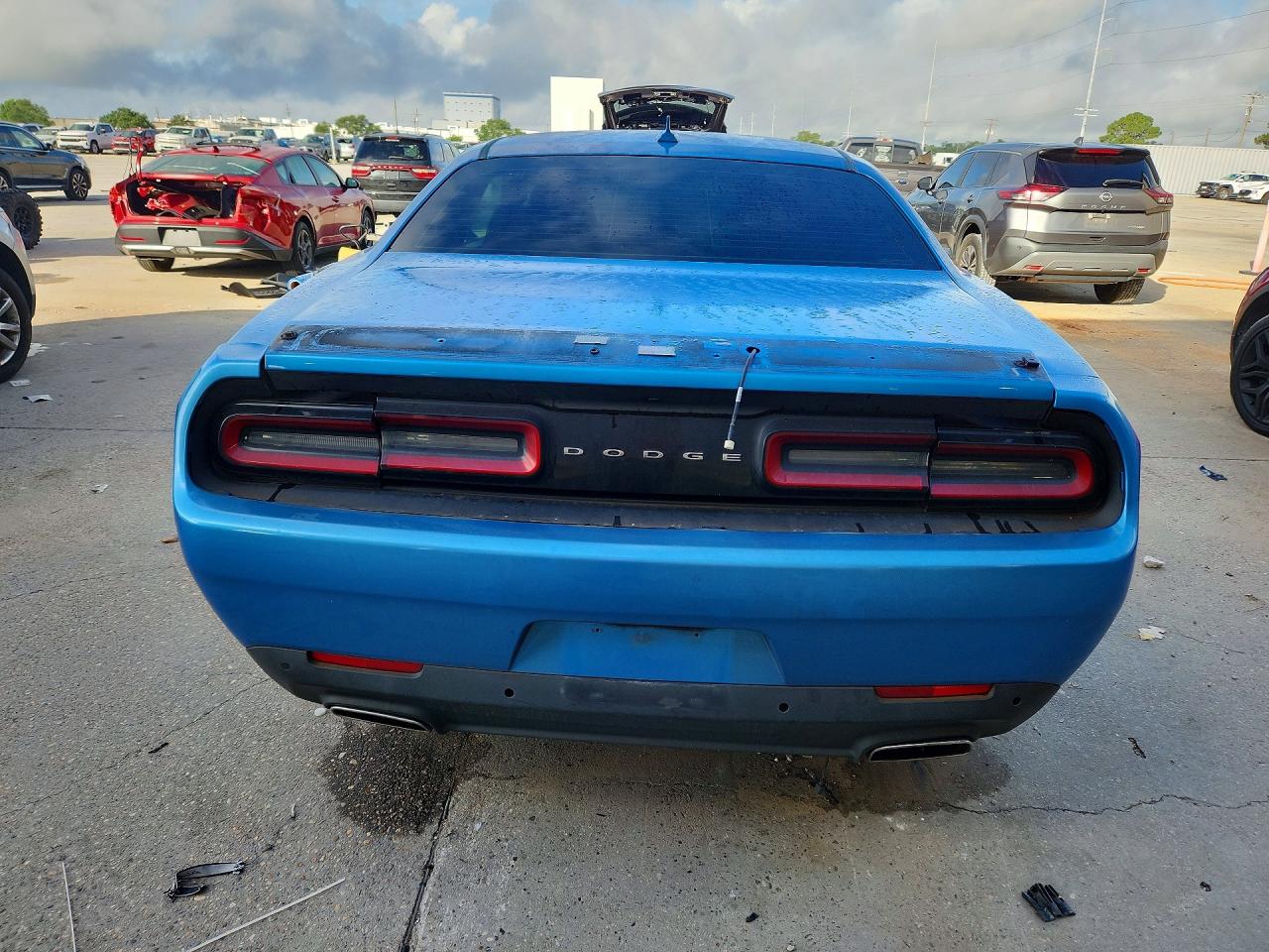2016 DODGE CHALLENGER SXT