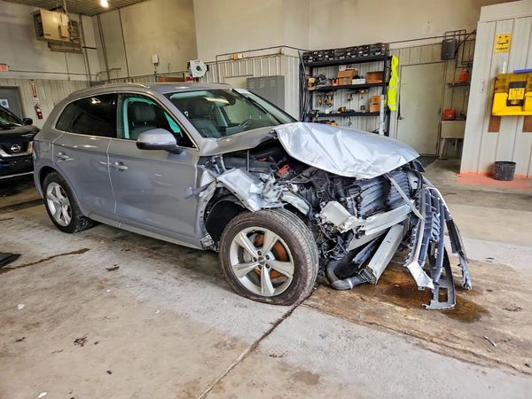 2020 AUDI Q5