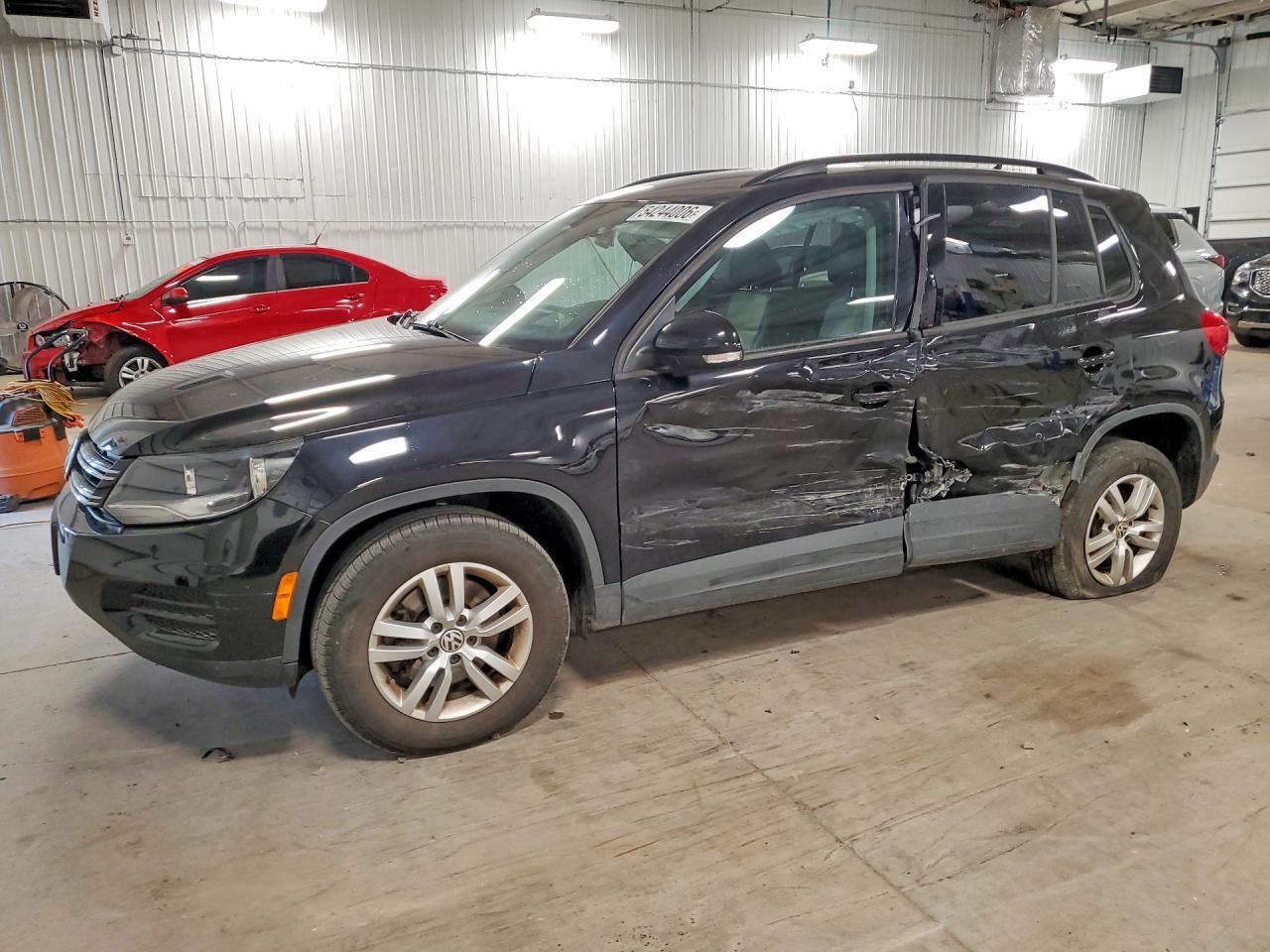 2017 VOLKSWAGEN TIGUAN