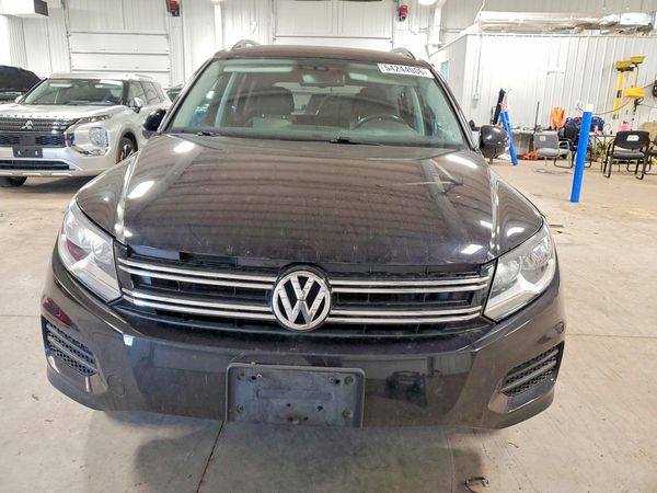 2017 VOLKSWAGEN TIGUAN