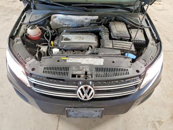 2017 VOLKSWAGEN TIGUAN