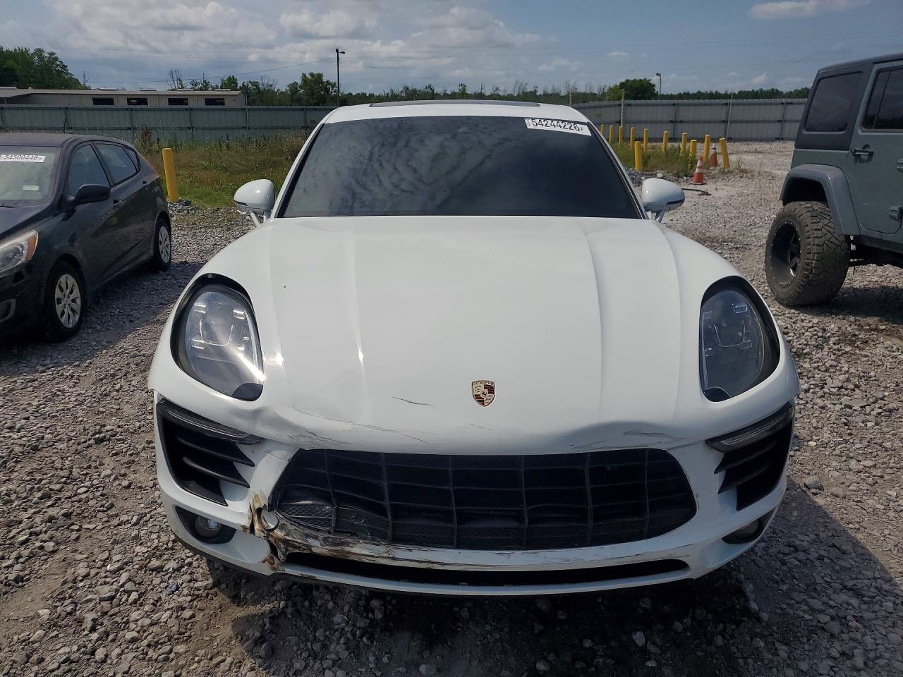 2017 PORSCHE MACAN