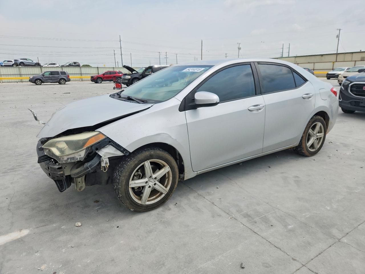 2015 TOYOTA COROLLA