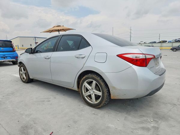 2015 TOYOTA COROLLA