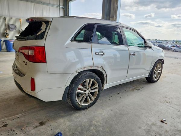 2014 KIA SORENTO