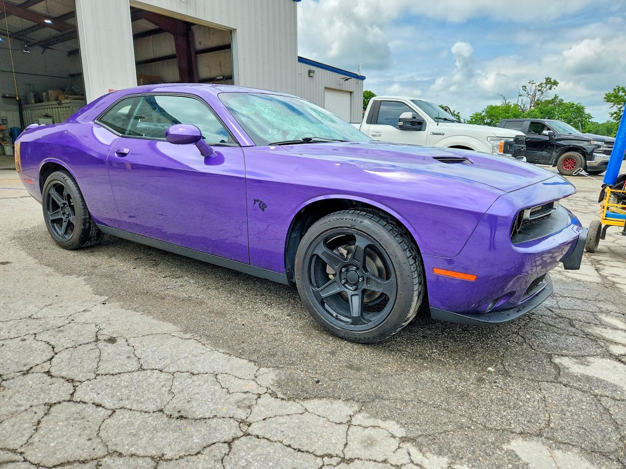 2019 DODGE CHALLENGER SXT