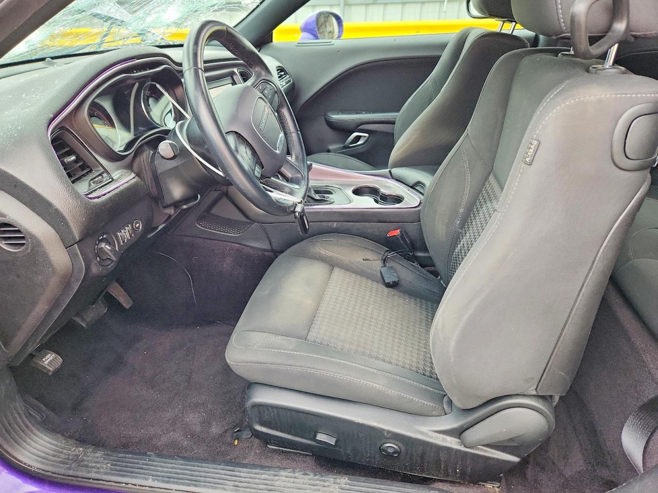 2019 DODGE CHALLENGER SXT
