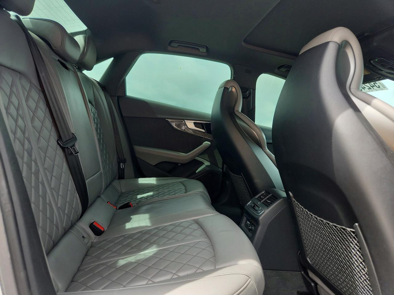2021 AUDI S4 quattro Prestige
