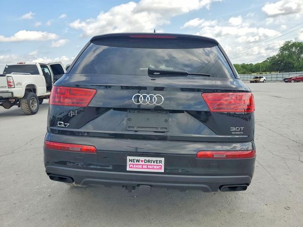 2018 AUDI Q7