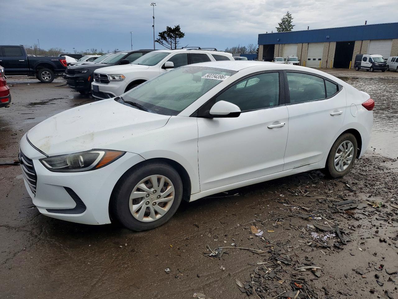 2017 HYUNDAI ELANTRA SE Base — Front 3/4