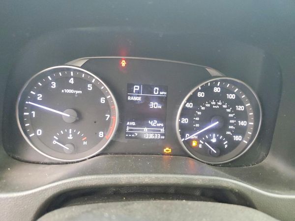 2017 HYUNDAI ELANTRA SE Base — ODOM