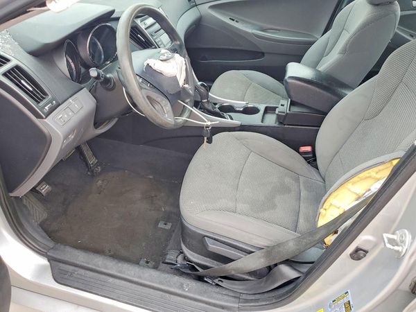 2014 HYUNDAI SONATA GLS/ GLS Popular — DENT
