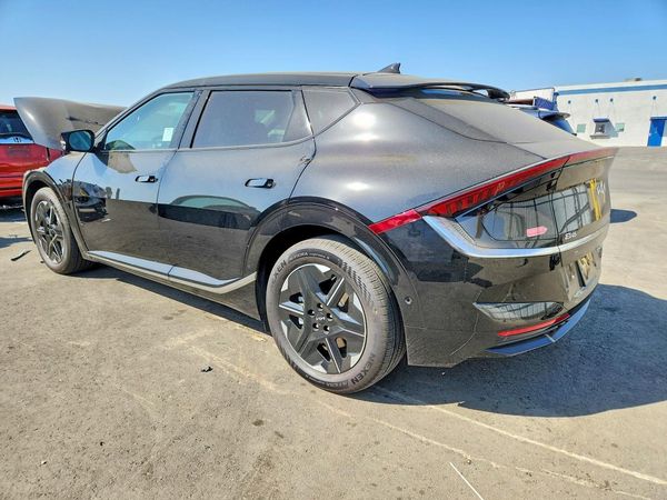 2025 KIA EV6