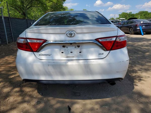 2017 TOYOTA CAMRY