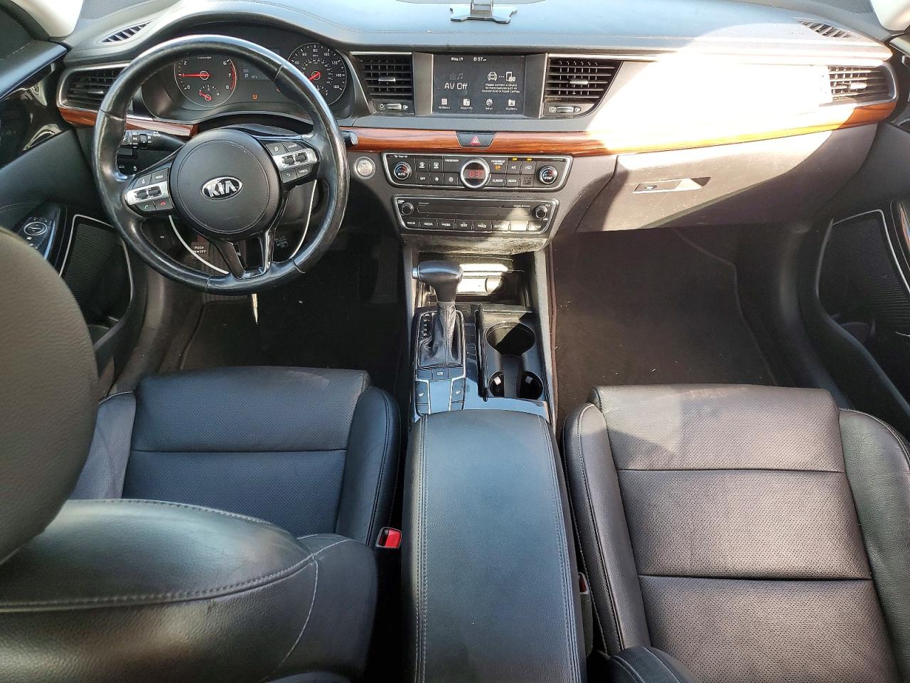 2018 KIA CADENZA Premium (Base)