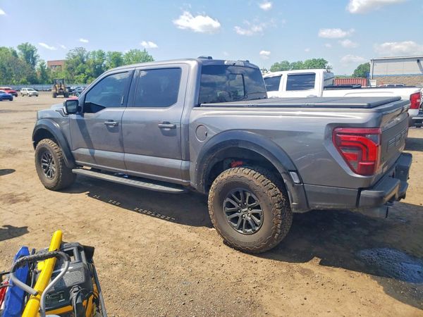 2024 FORD F150