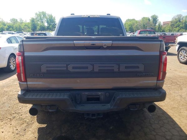 2024 FORD F150