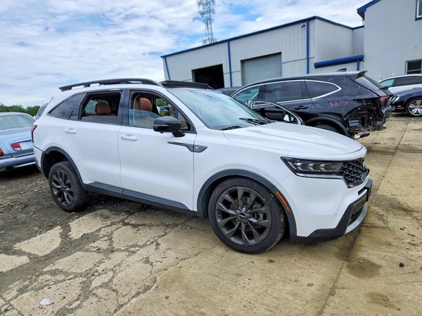 2022 KIA SORENTO