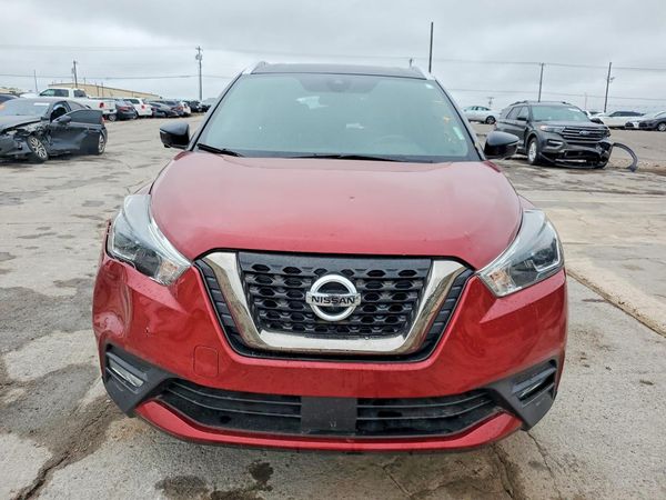 2020 NISSAN KICKS