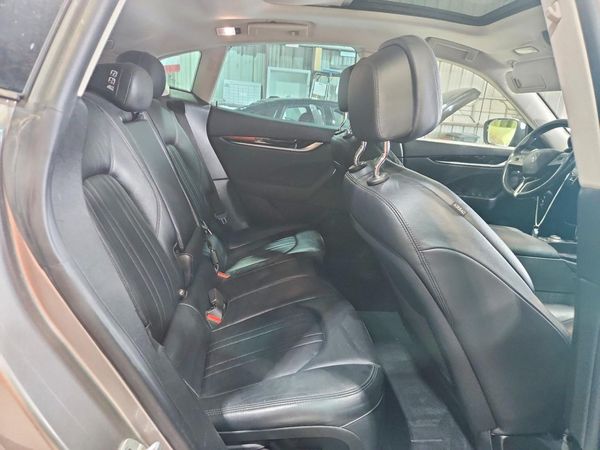 2017 MASERATI LEVANTE