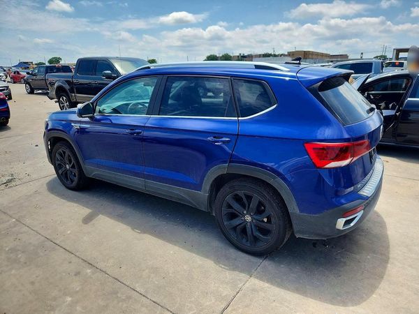 2022 VOLKSWAGEN TAOS SE
