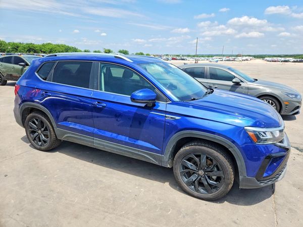 2022 VOLKSWAGEN TAOS SE