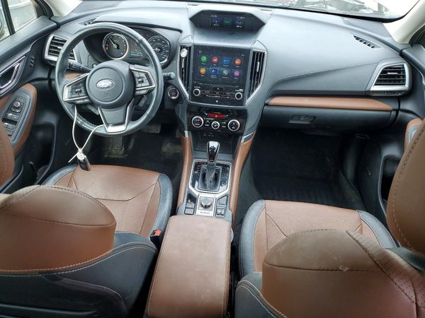 2022 SUBARU FORESTER