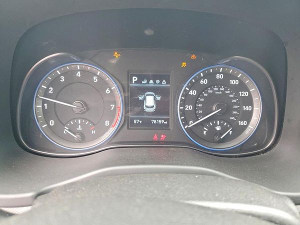 2021 HYUNDAI KONA SE
