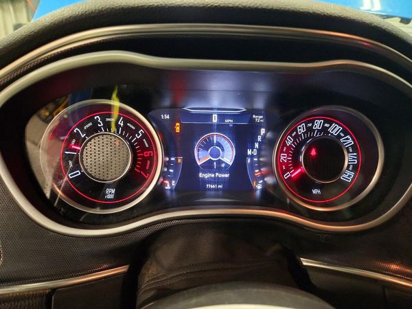 2015 DODGE CHALLENGER SXT Plus