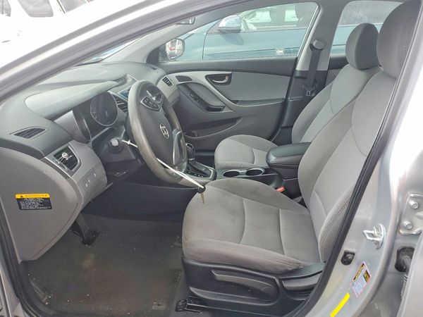 2014 HYUNDAI ELANTRA GLS(Middle)