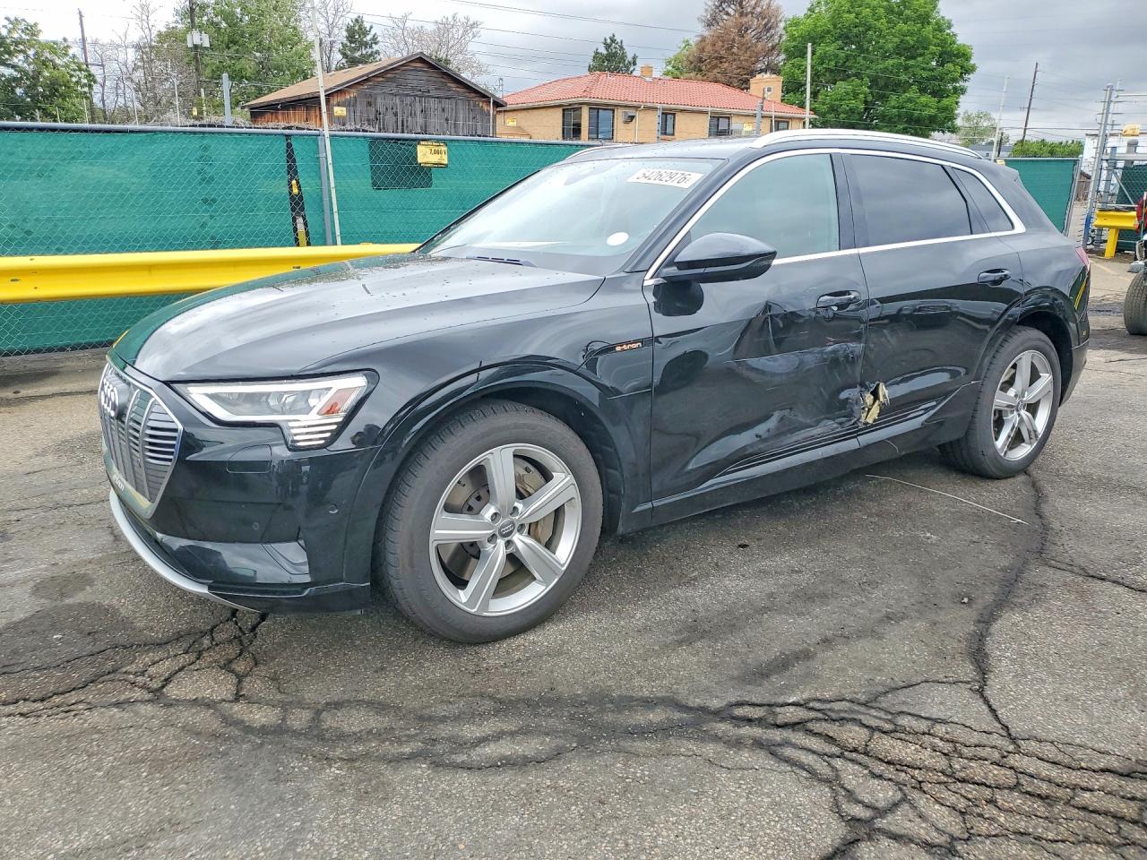 2019 AUDI E-TRON e-tron quattro Prestige