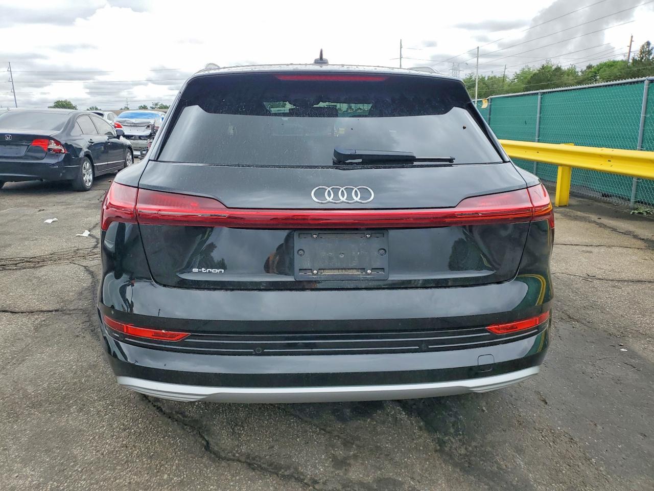 2019 AUDI E-TRON e-tron quattro Prestige