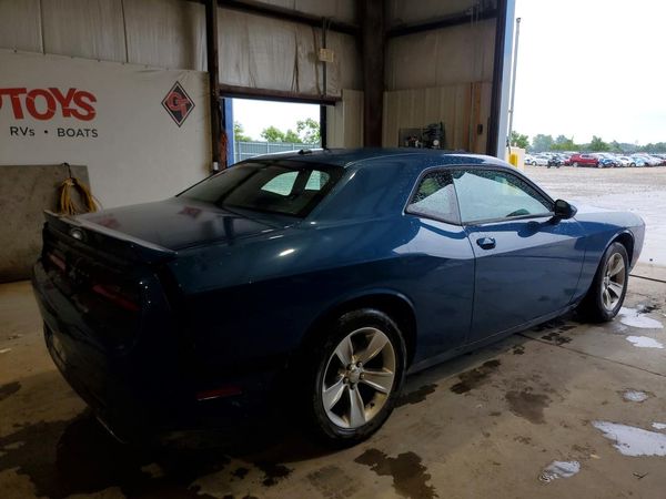 2020 DODGE CHALLENGER SXT
