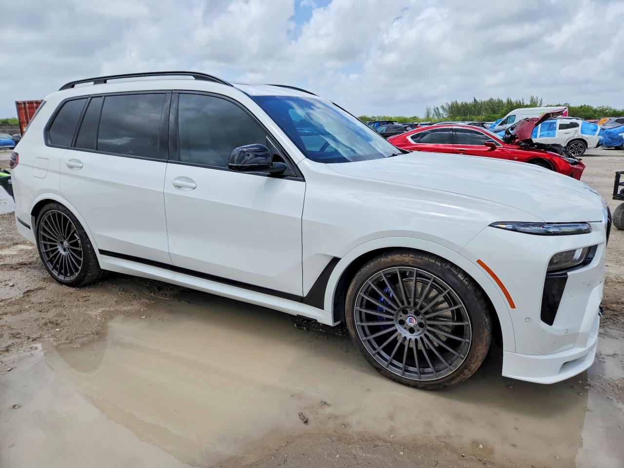 2026 BMW X7 Alpina XB7