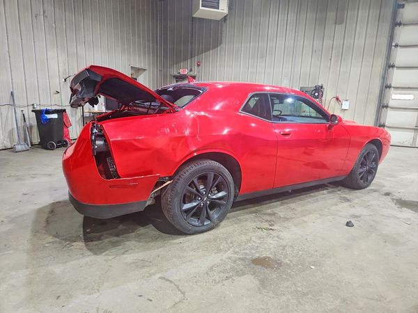 2021 DODGE CHALLENGER SXT
