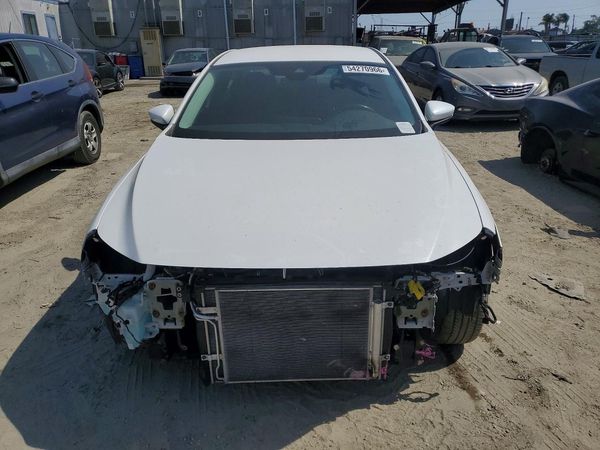 2019 MAZDA 3