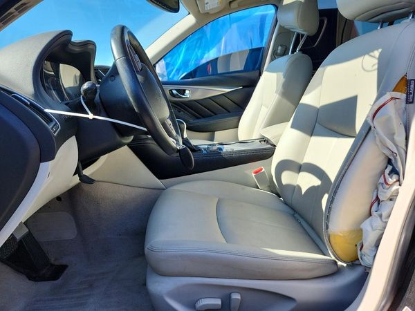 2017 INFINITI Q50